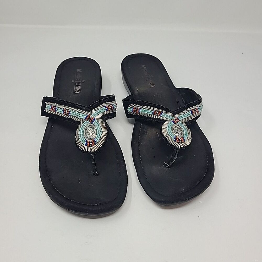 Minnetonka Sandals Size 8 Suede Black Flip Flops Silver Western Concho Beaded